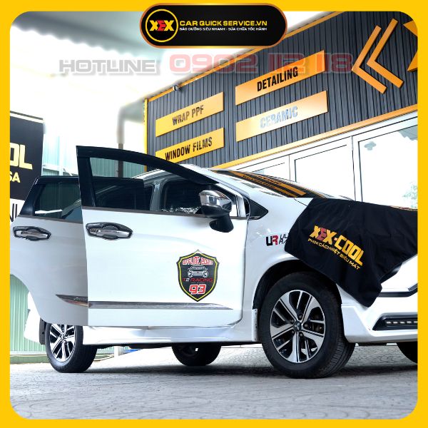 Dán phim cách nhiệt ô tô 7 chỗ XEX-COOL
