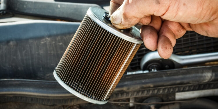 Xe bị ngộp xăng do lọc xăng bị bẩn