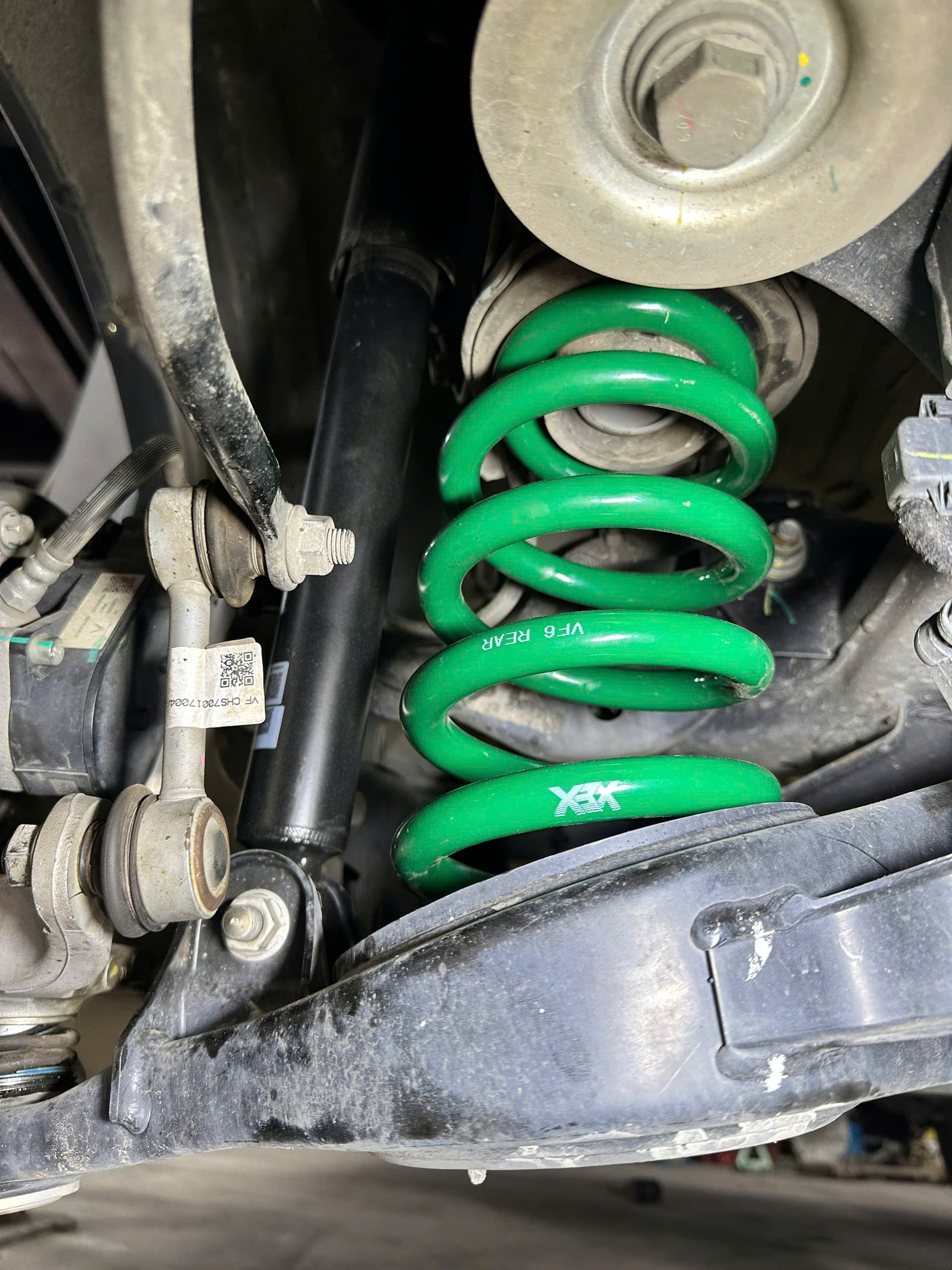 Lò xo giảm xóc Vinfast VF6 – X.E.X PLUS